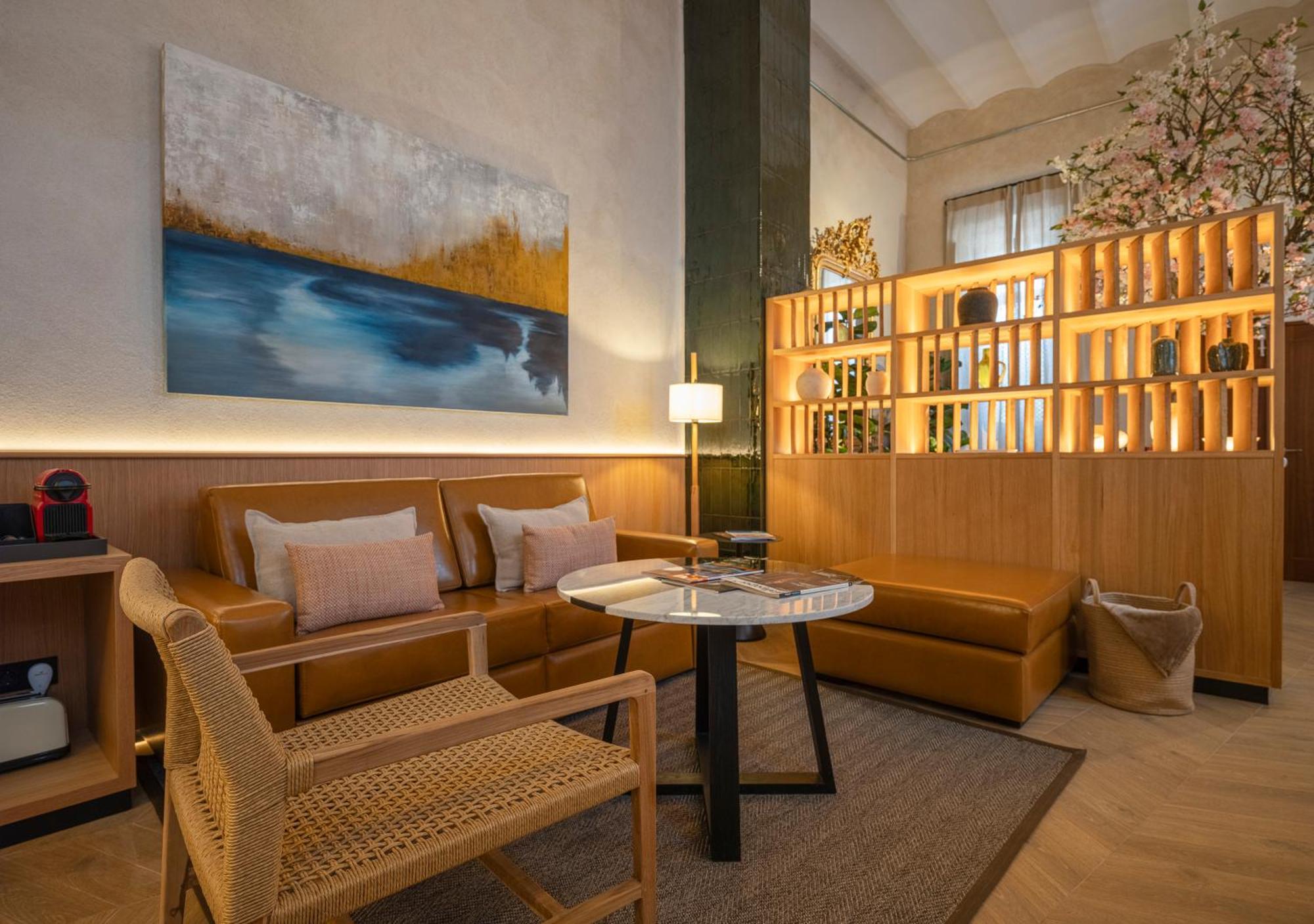 City Center - Avenue Luxury Apartment - Private Free Parking Sevilla Eksteriør billede